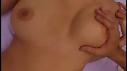 Morena chupa polla mujeres polleronas cachando en su regazo