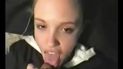 Puta xxx paceñas pelirroja muestra culo flaco y folla chocho