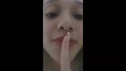 La joven coreana xxx cholitas bolivianas Kalina Ryu folla durante un masaje con un cliente