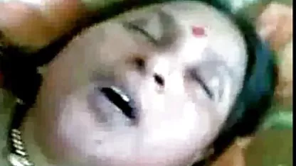 Nena delicada con bandadas cholas xxx videos de culo redondo con un chico en un anal estrecho