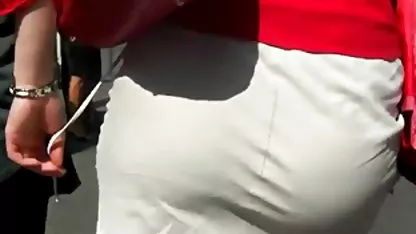 Bailarina cholitas de pollera sexo flexible tetona follando una polla