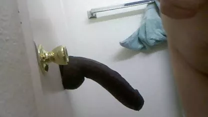 Rubias Cali Cassidy y Gwen Diamond follando con un chola peruana cachando hombre maduro