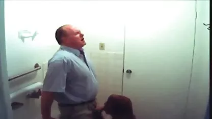 Orgía lesbiana en sexo anal con cholitas bolivianas el patio trasero, parte 1