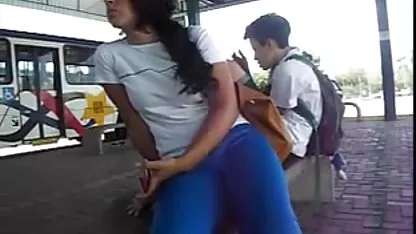 Mulata perfecta cholitas sexo gratis en hermosa lencería sexy folla con maquina sexual