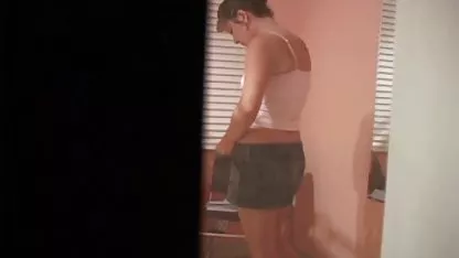 Una joven pelirroja manchada cochalas xxx de crema y follada en anal.