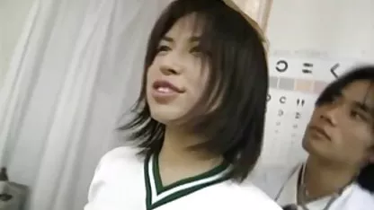 Rubia caliente en xxx cholitas paceñas lencería chupa polla y lame semen de la cabeza