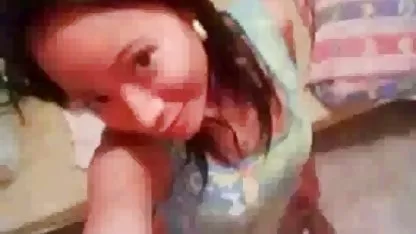 Fumar a la rubia Daisy cholas infieles xxx Stone sale a la calle y se folla a un extraño